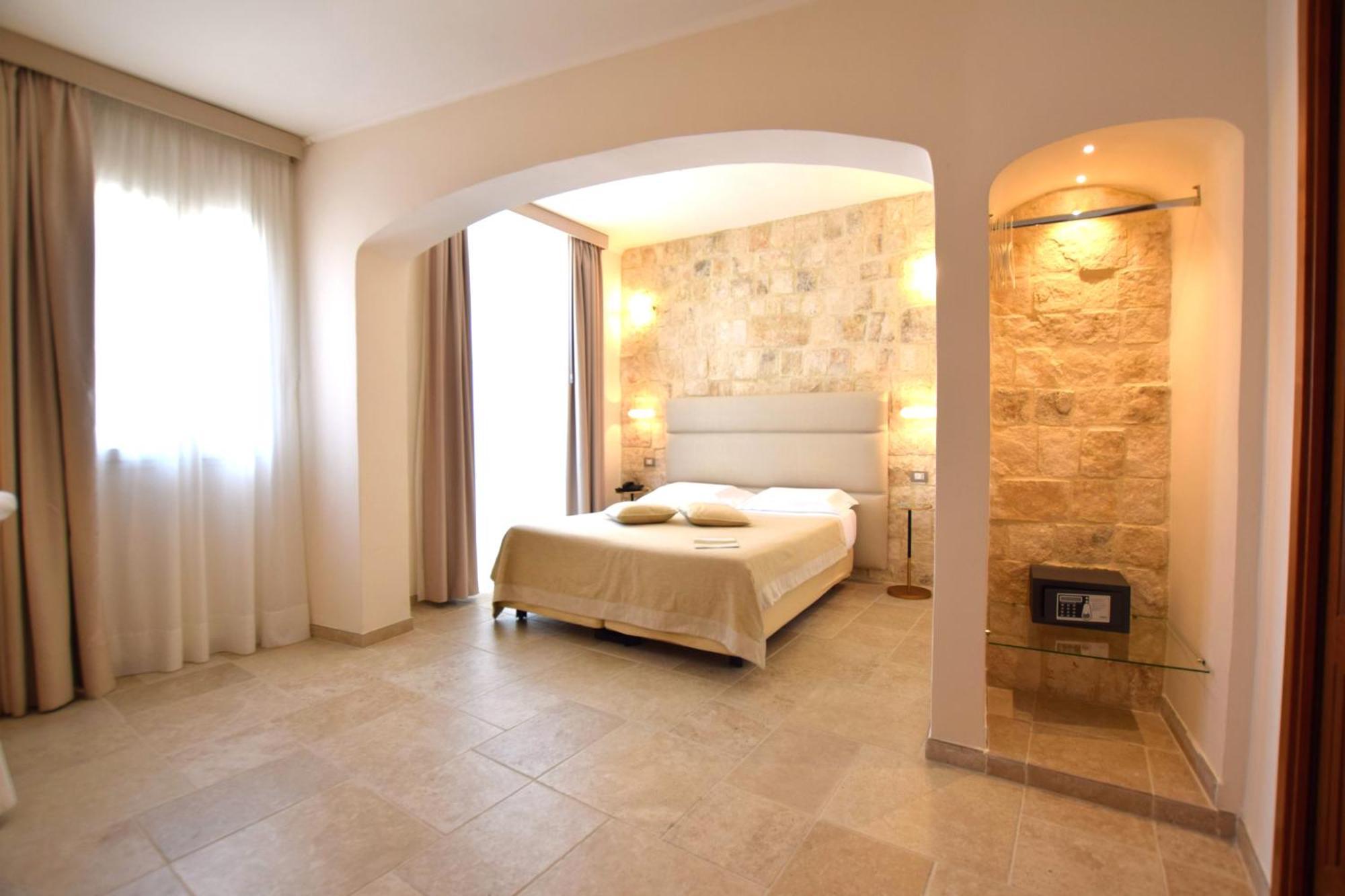 Hotel L'Arcangelo - Boutique Hotel Taranto Eksteriør bilde
