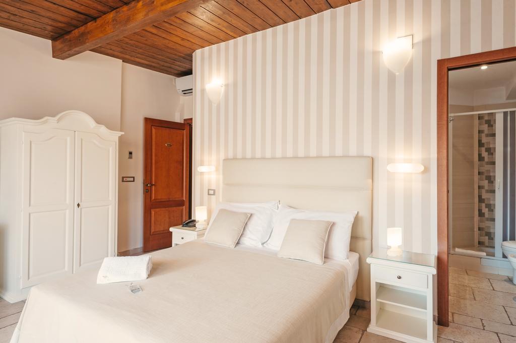 Hotel L'Arcangelo - Boutique Hotel Taranto Eksteriør bilde